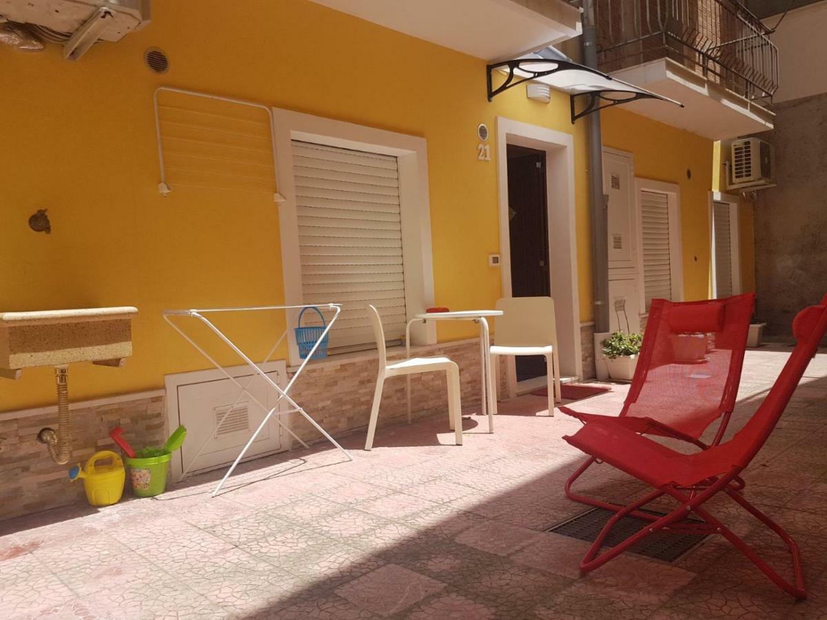Ferienwohnung Maretna Giardini-Naxos Exterior foto